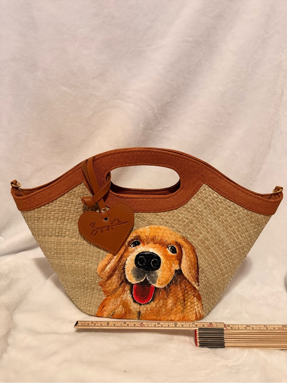 Golden Retriever Handpainted Bayong Bag | Filipino Artisan Purse by BK - Picture 2 of 9